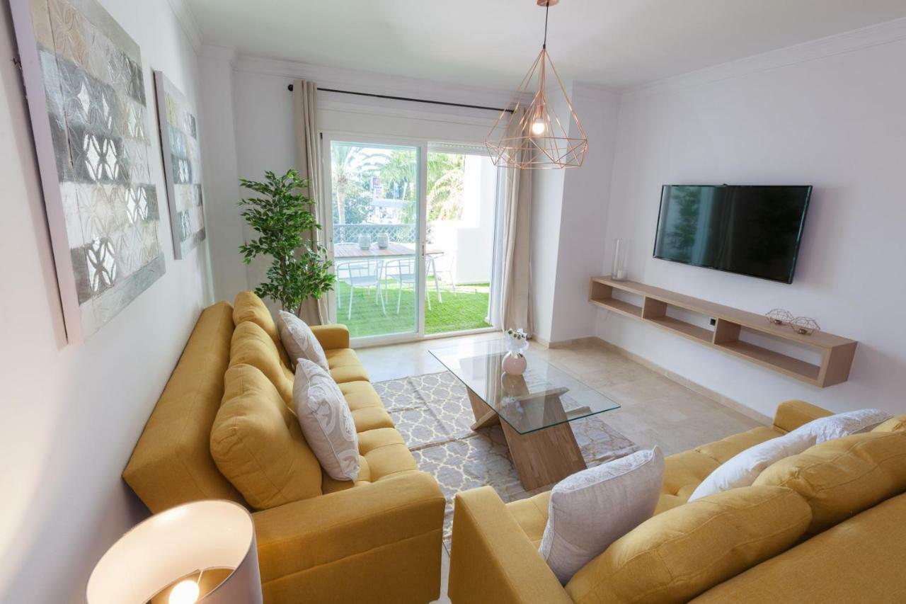 Vacation Marbella I Contemporary Central Apartment, Swimming-Pool, 24-7 Security, A Minute From The Marina, The Sea And Luxury Shopping Exterior photo
